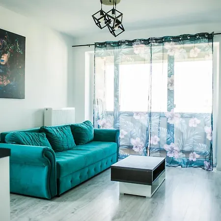 아파트 Coresi Majestic View *